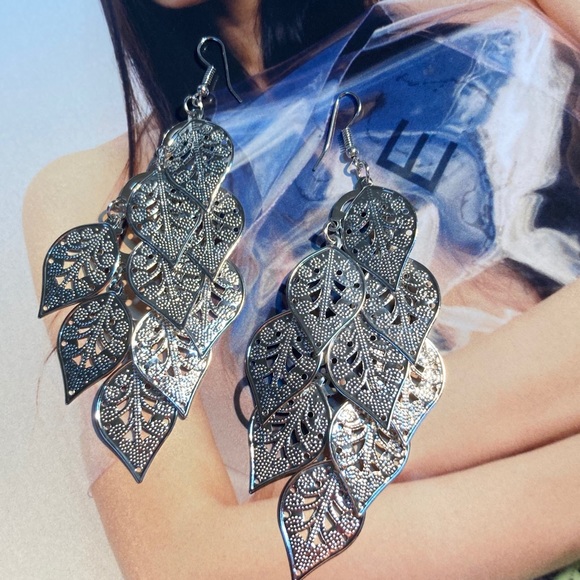 Silver Tone Leaves Long Earrings - Picture 2 of 4